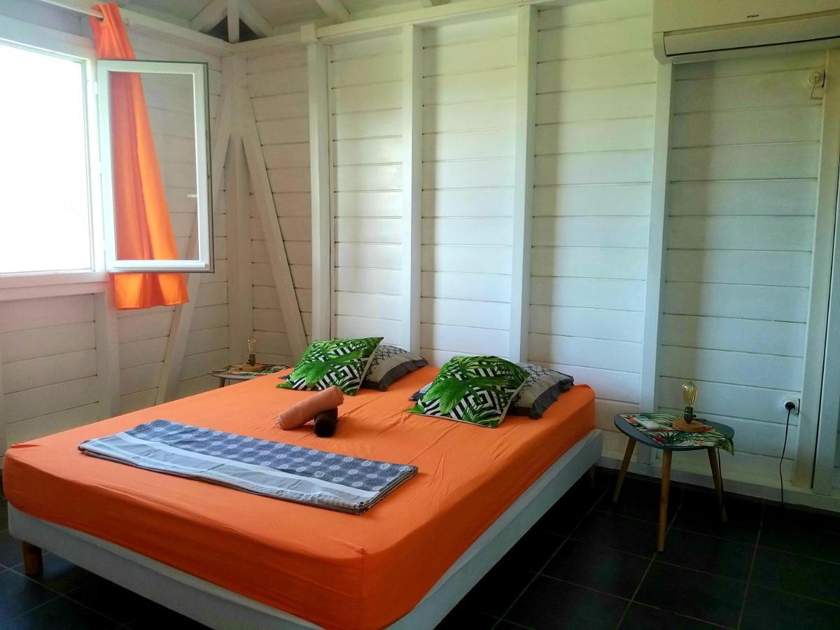 Villa Cana Et Son Spa A Terre De Haut Экстерьер фото